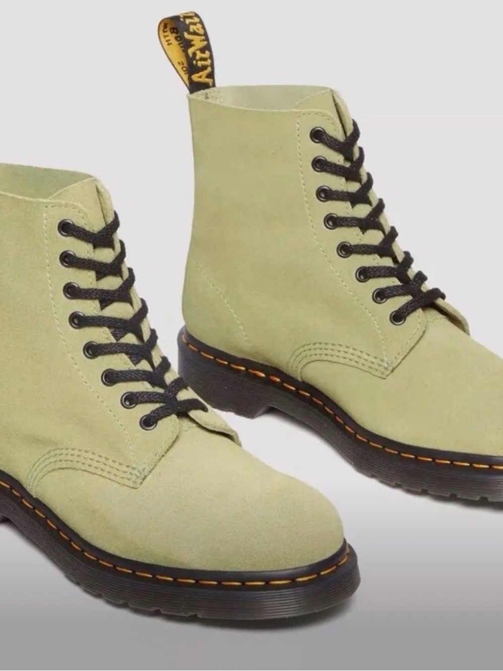 Dr. Martens EH Suede Pale Olive  8-Eye Lace-Up Boots Sz 8